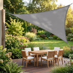 voile d'ombrage rectangulaire grise ombrela dans un jardin de maison 