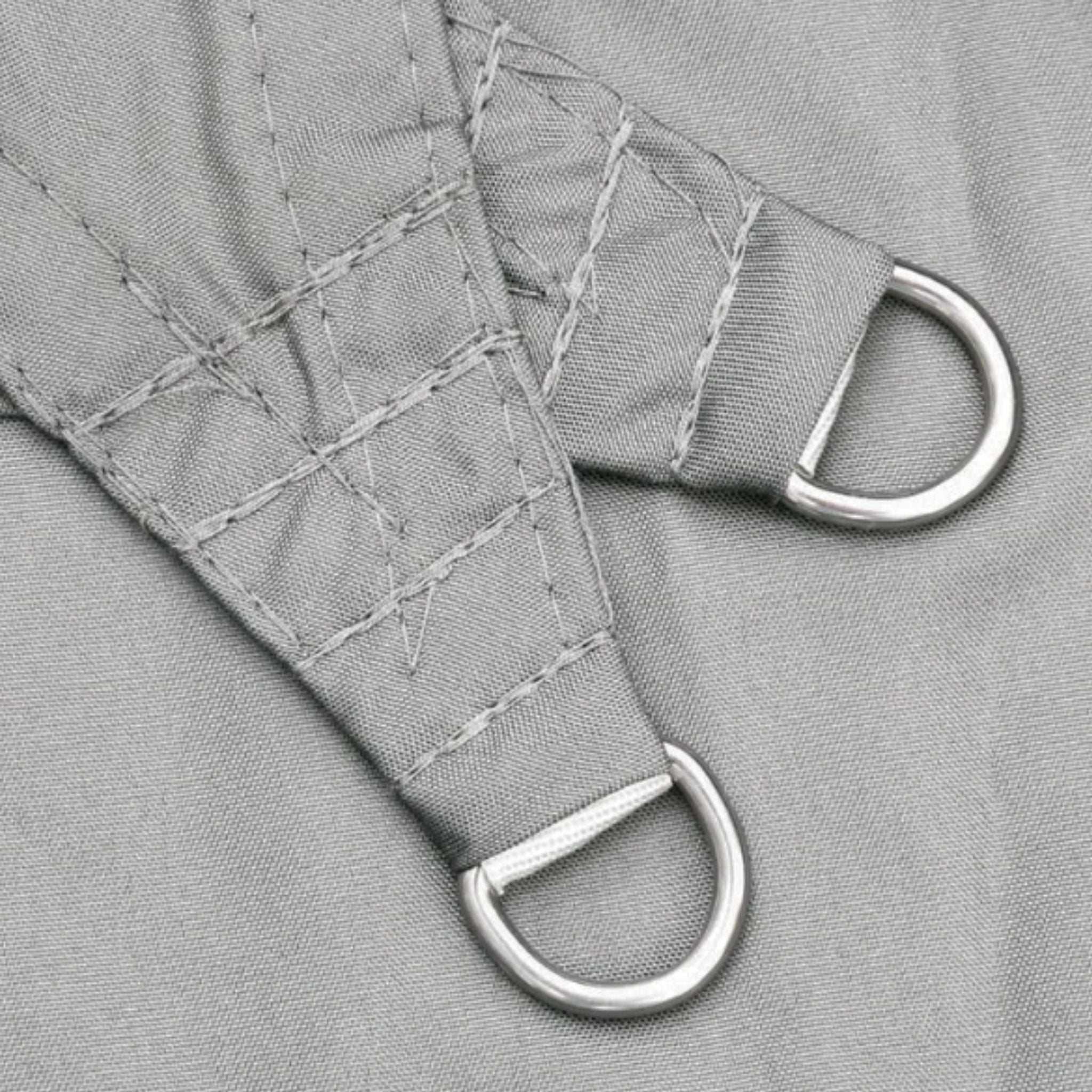accroches et oeillets aux extrémités de la voile d'ombrage ombrela gris